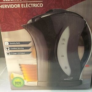 Brentwood electric kettle